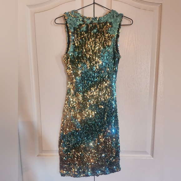 Motel Rocks 2 way sequin dress - Picture 3 of 8